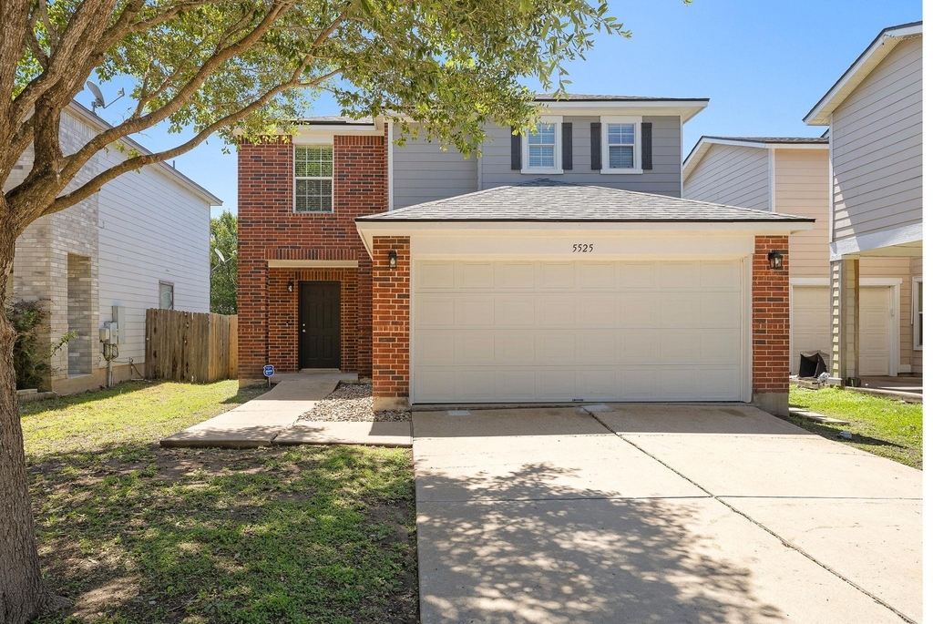 5525 Victory Gallop Dr - Photo 1