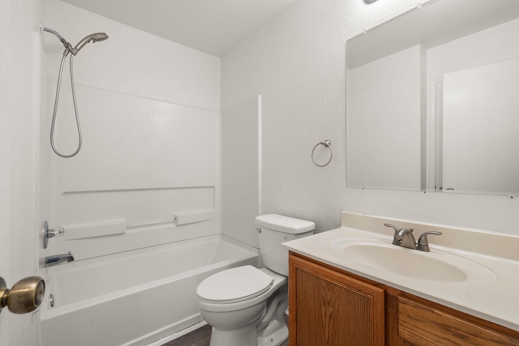 5525 Victory Gallop Dr - Photo 17