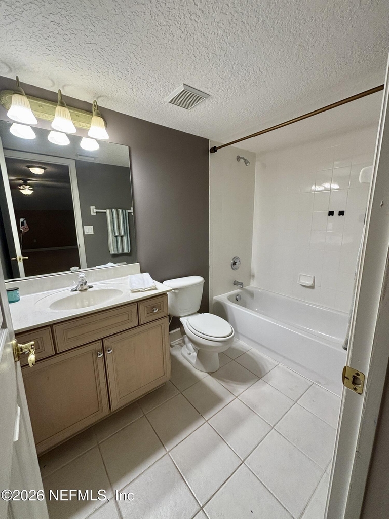 11827 Crusselle Drive - Photo 18