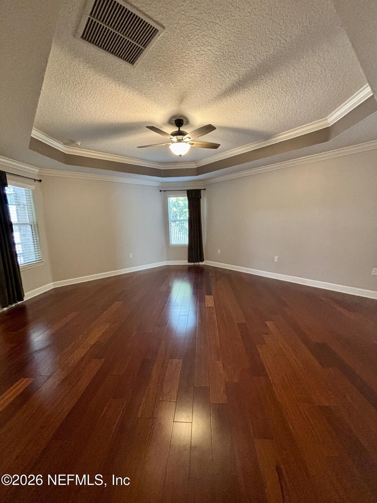 11827 Crusselle Drive - Photo 19