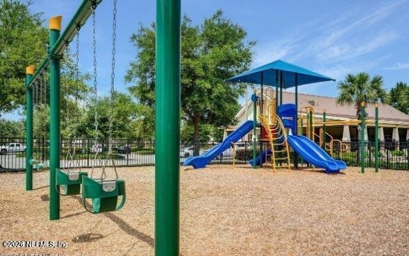 16050 Dowing Creek Drive - Photo 34
