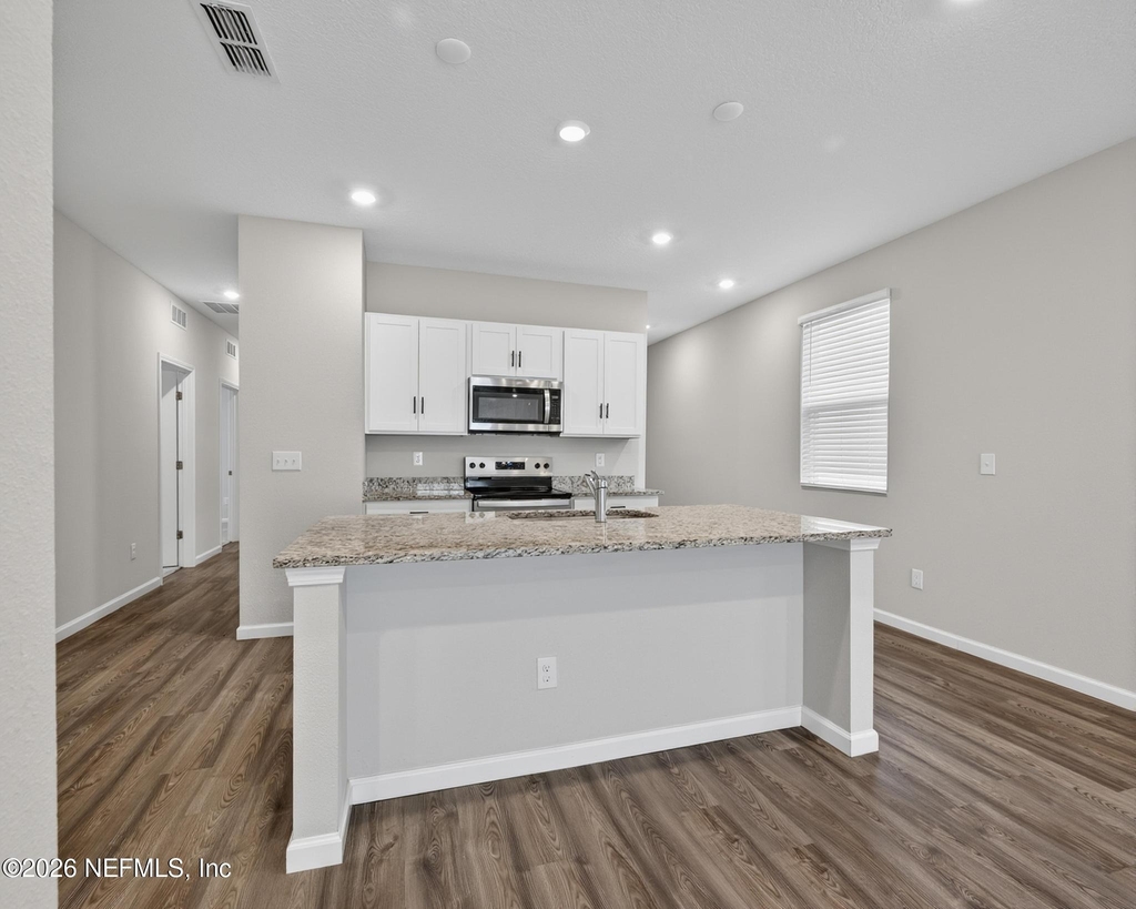 14757 Cashew Avenue - Photo 11