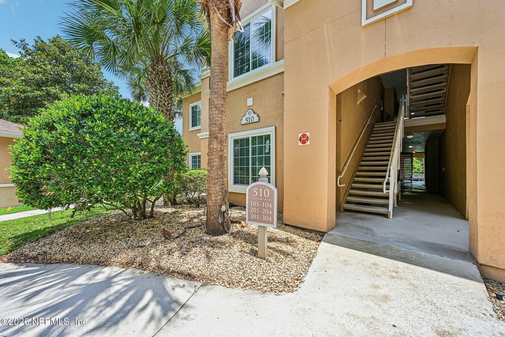 510 Florida Club Boulevard - Photo 4