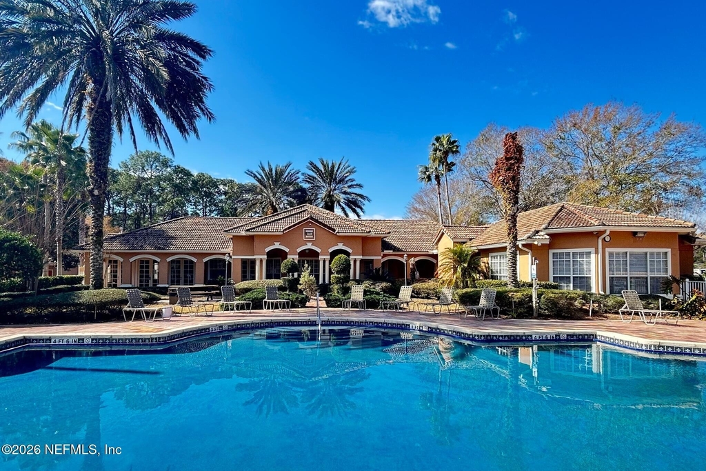 510 Florida Club Boulevard - Photo 0