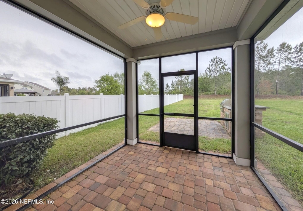 95 Silver Creek Place - Photo 15