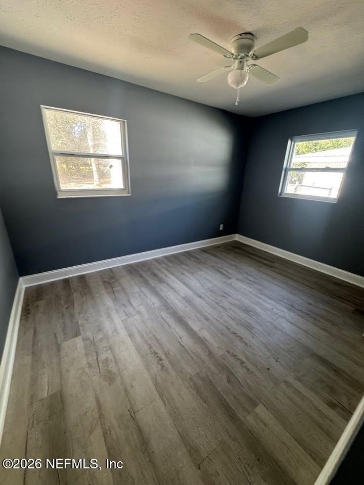1906 Roselle Avenue - Photo 7