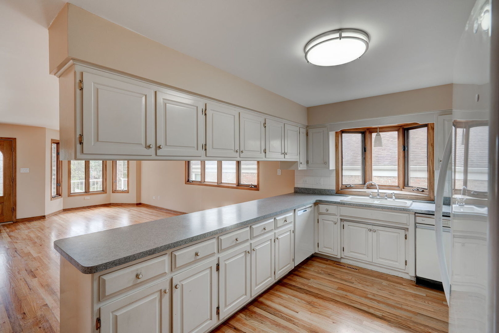 2524 Grove Street - Photo 7