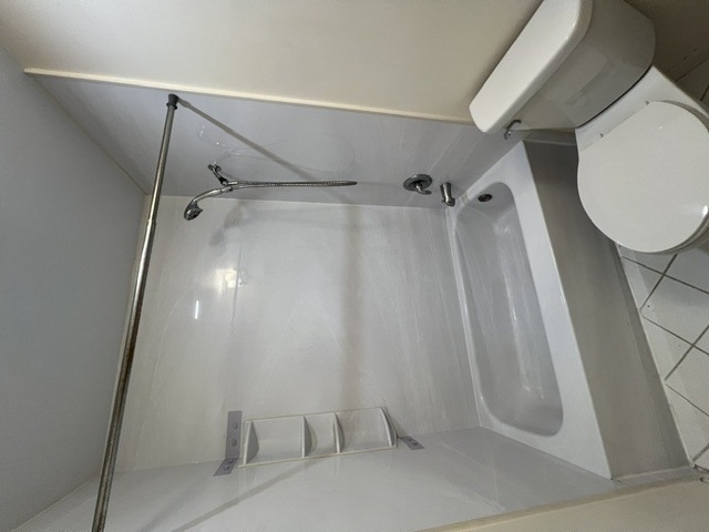 740 Edgelake Point - Photo 11