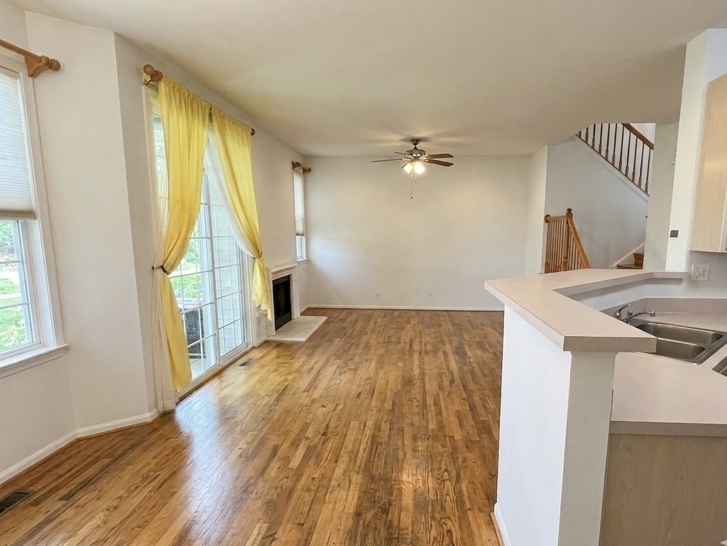 2405 Madiera Court - Photo 2