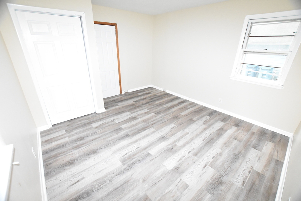 451 Marion Avenue - Photo 13