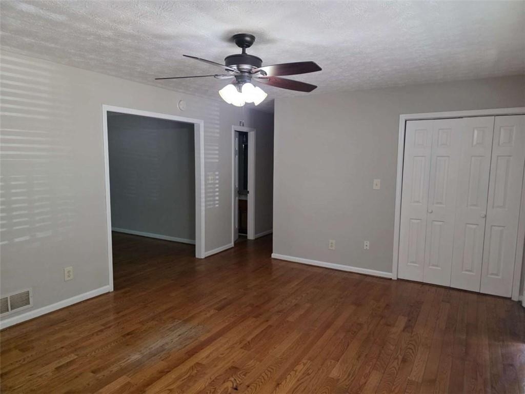 1695 Underwood Drive - Photo 3