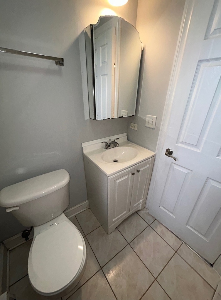 4542 W George Street - Photo 11