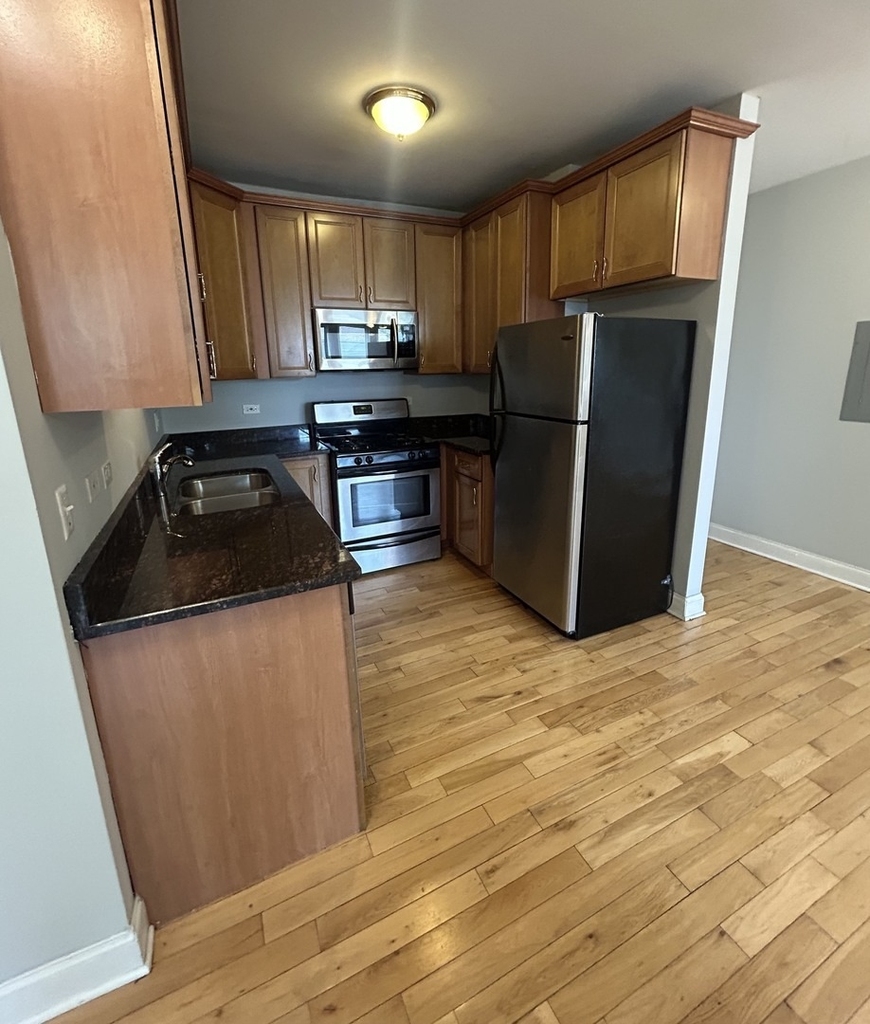 4542 W George Street - Photo 6