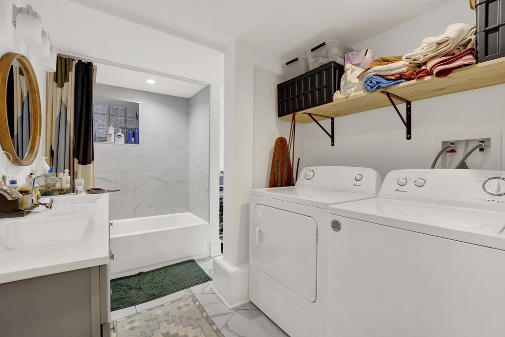 1140 N Winchester Avenue - Photo 17