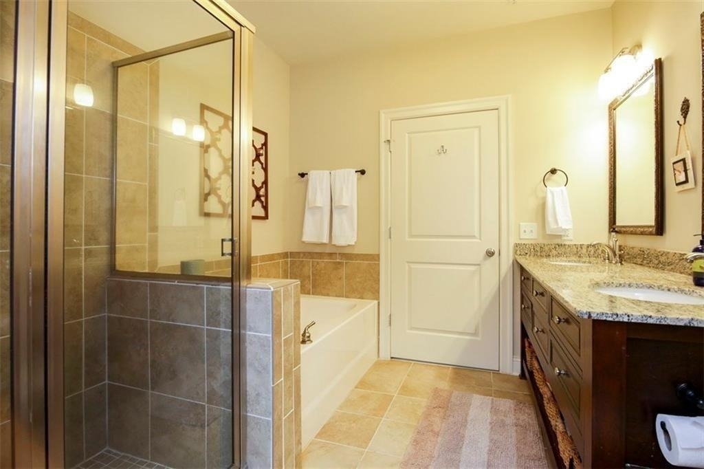 901 Abernathy Road - Photo 31