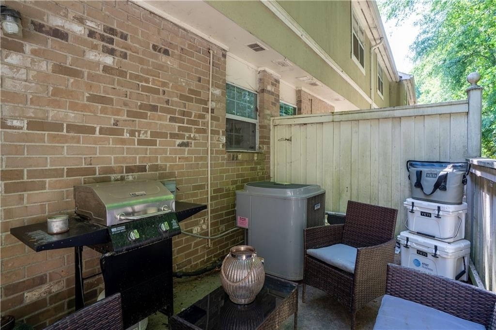 6900 Roswell Road - Photo 44