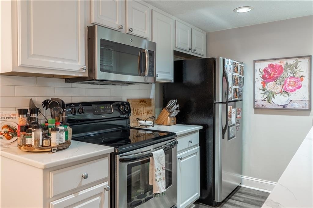 6900 Roswell Road - Photo 21