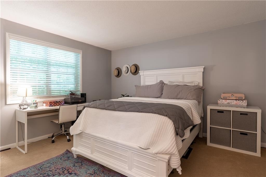 6900 Roswell Road - Photo 39