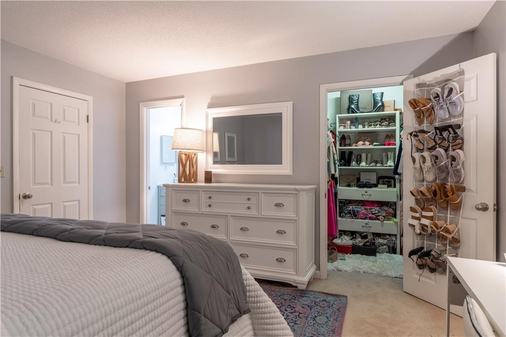6900 Roswell Road - Photo 38