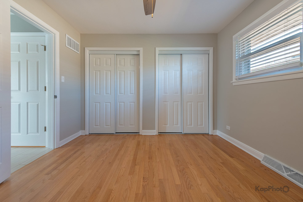 8500 W Carmen Avenue - Photo 16