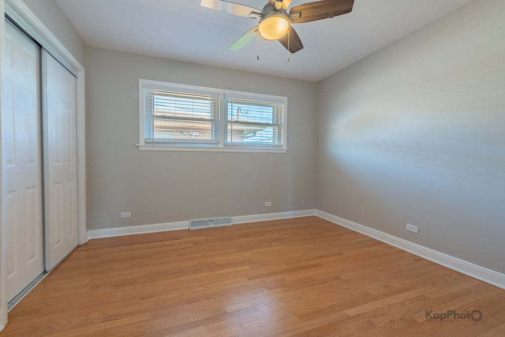 8500 W Carmen Avenue - Photo 15