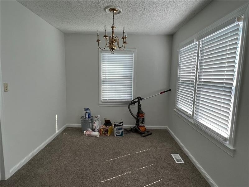 2005 Benson Avenue Se - Photo 2