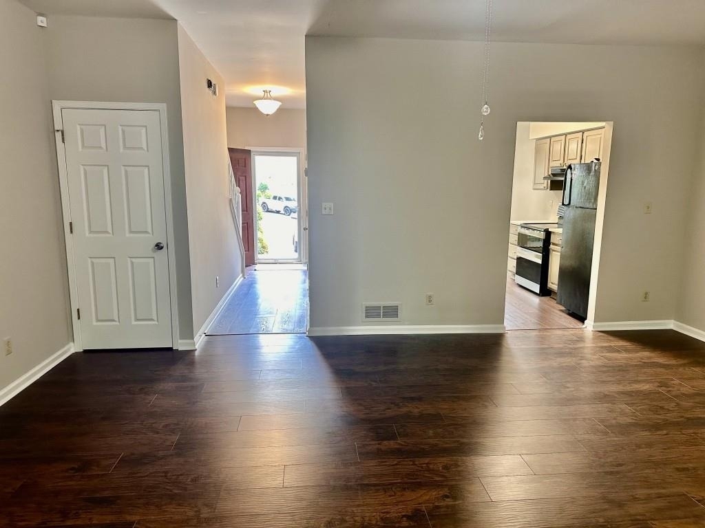 2290 Fairways Court - Photo 8