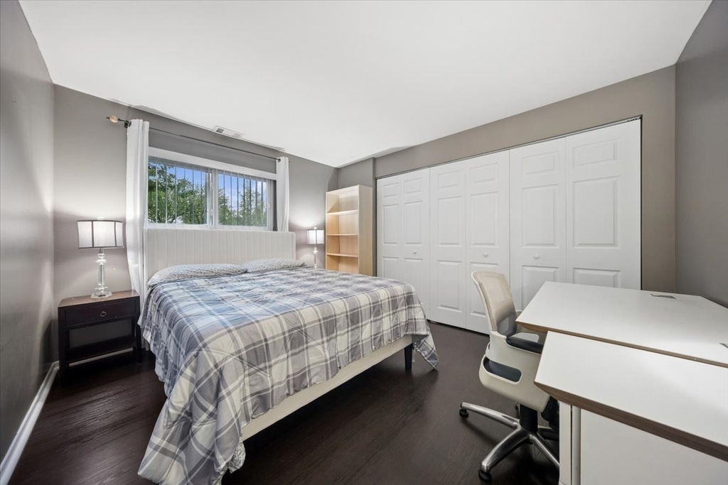 550 Vine Avenue - Photo 9