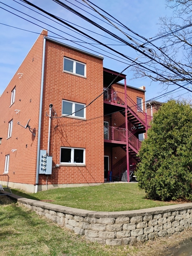 397 Alles Avenue - Photo 22