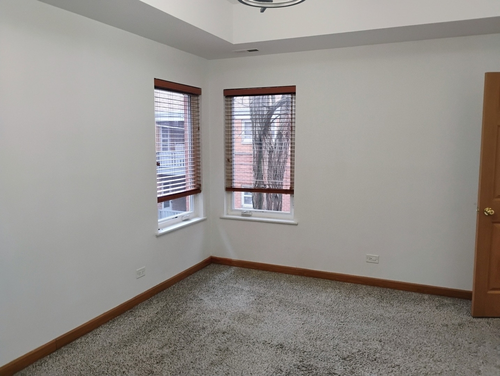 397 Alles Avenue - Photo 14