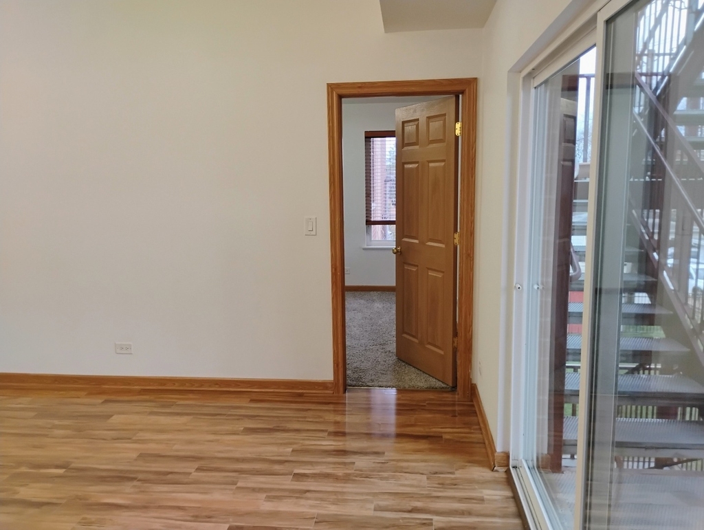 397 Alles Avenue - Photo 5