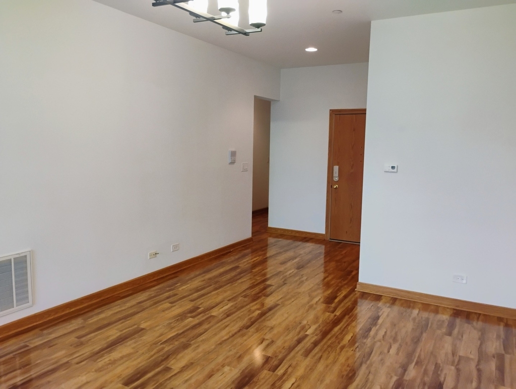 397 Alles Avenue - Photo 2