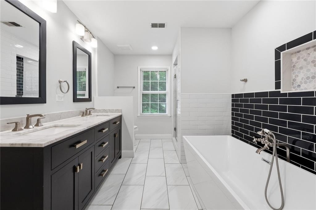 3731 Dunwoody Club Drive - Photo 13
