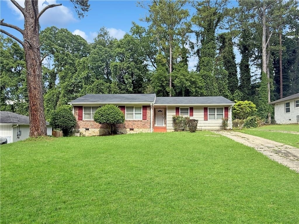 1668 Laurelwood Drive Sw - Photo 0