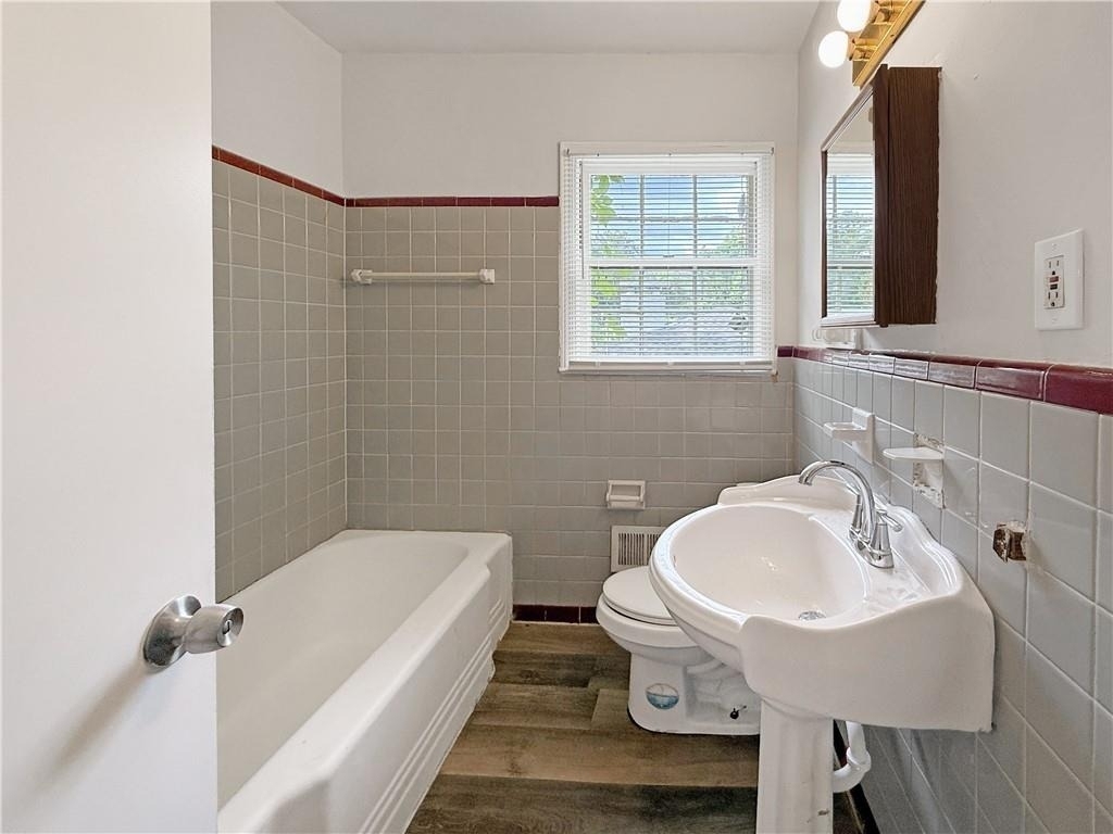 1668 Laurelwood Drive Sw - Photo 13