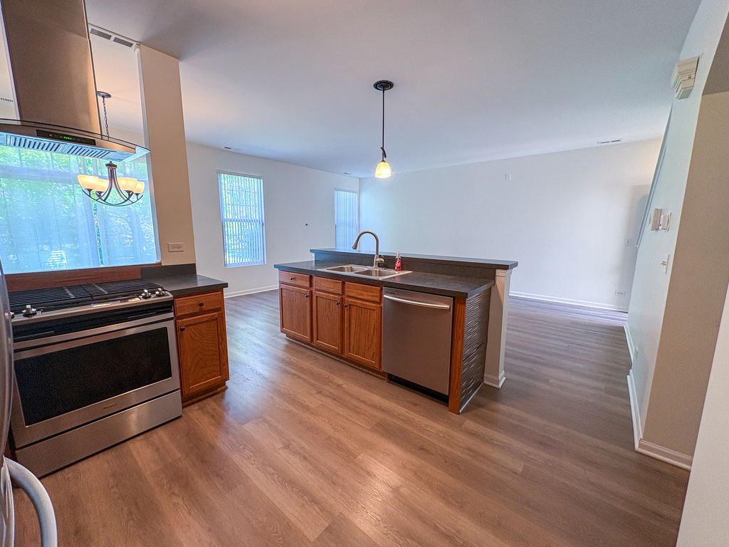 1453 Millbrook Drive - Photo 3