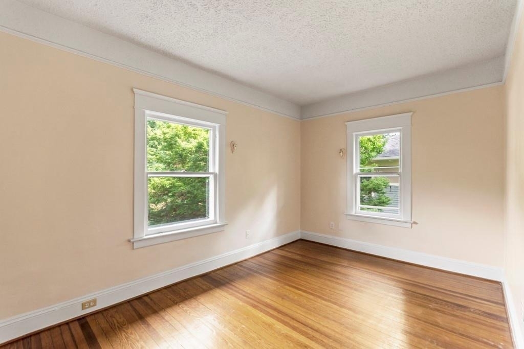 327 Adams Street - Photo 21