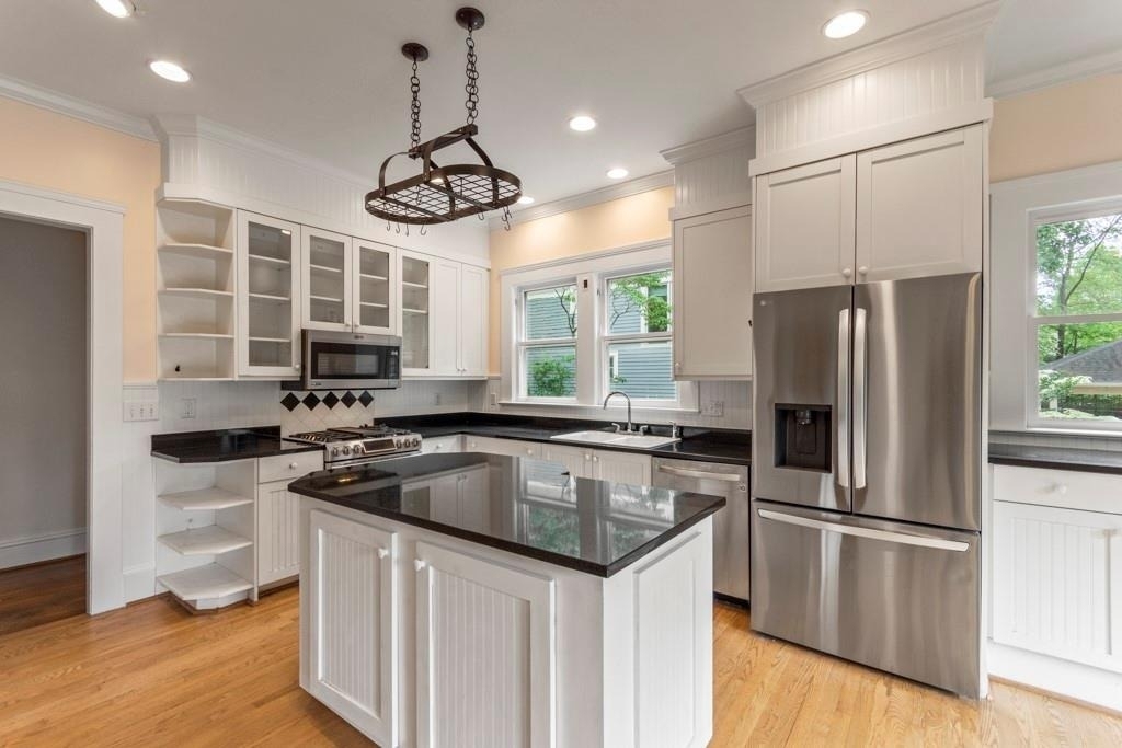 327 Adams Street - Photo 11