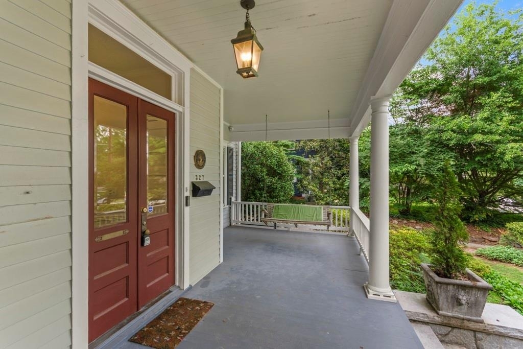 327 Adams Street - Photo 2