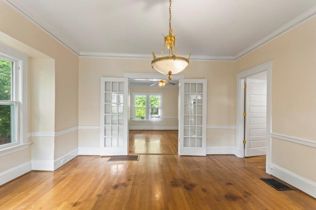 327 Adams Street - Photo 7
