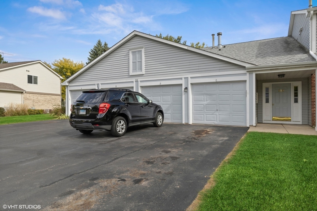 310 Wethington Drive - Photo 0