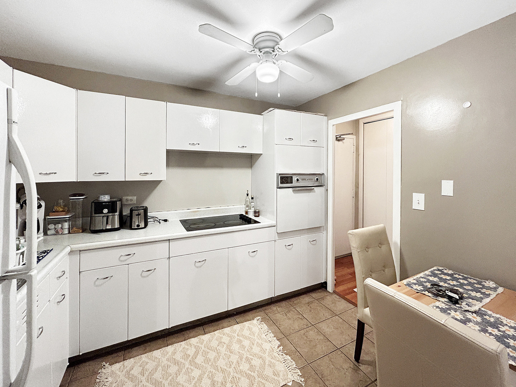 6301 N Sheridan Road - Photo 9