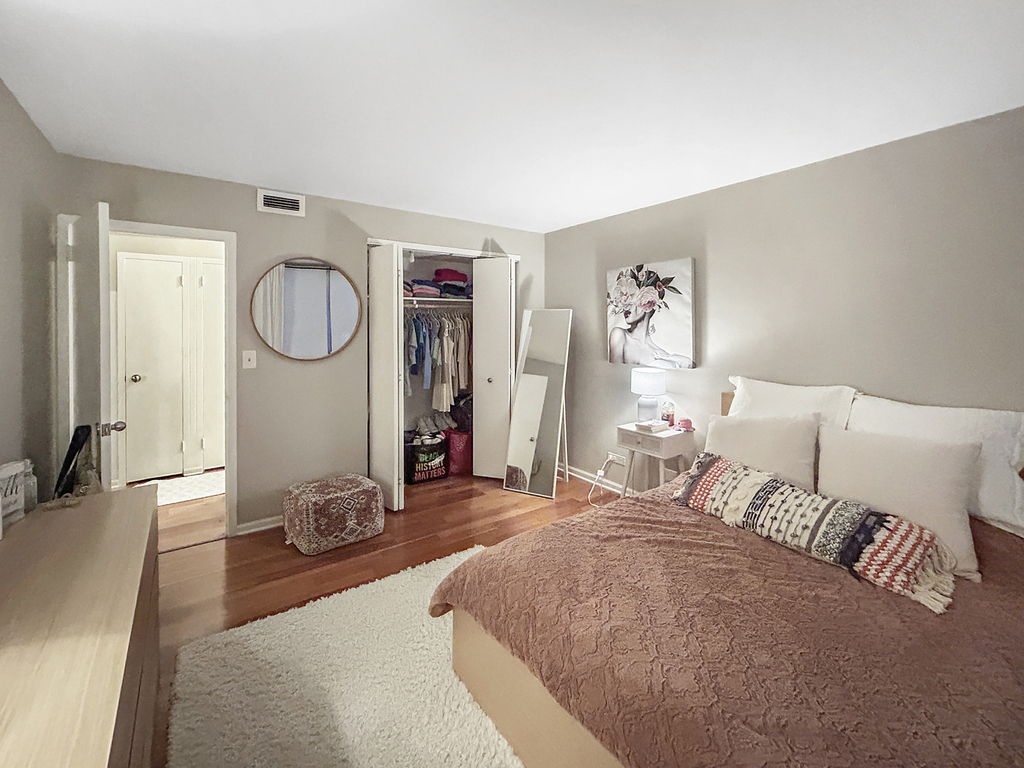6301 N Sheridan Road - Photo 11