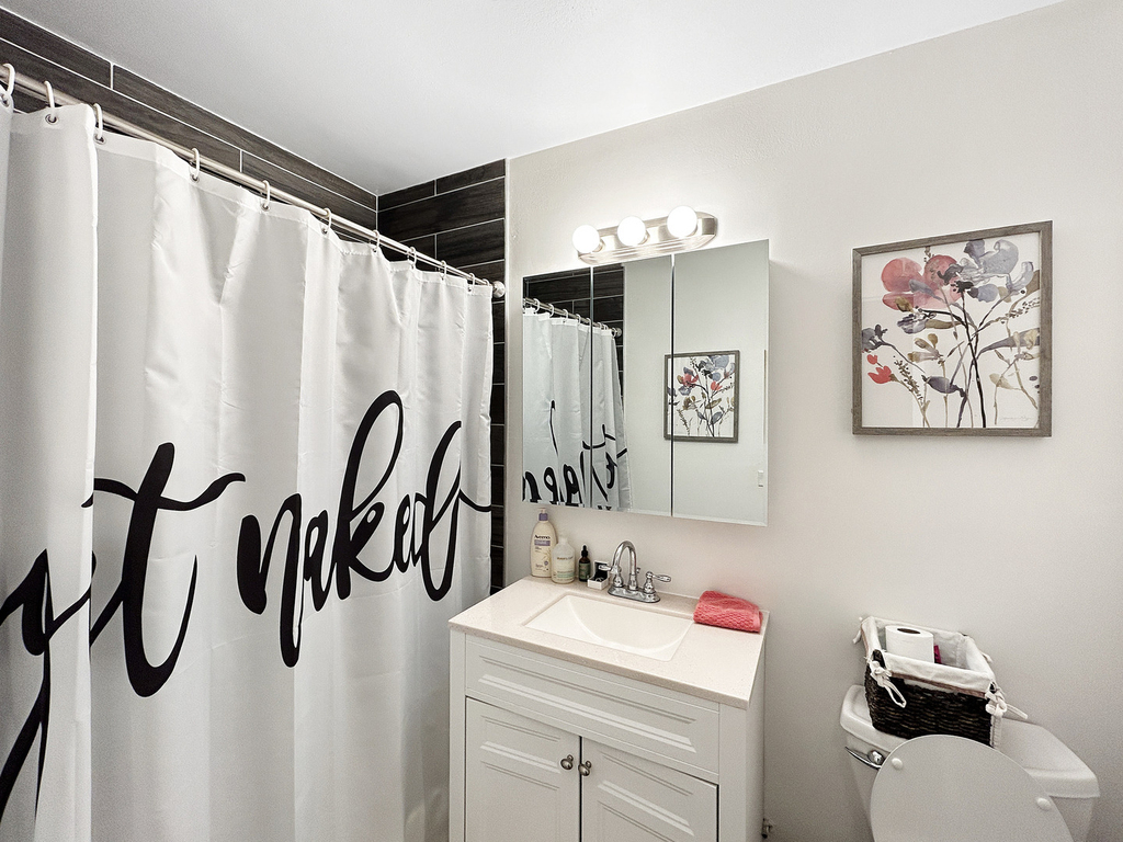 6301 N Sheridan Road - Photo 12