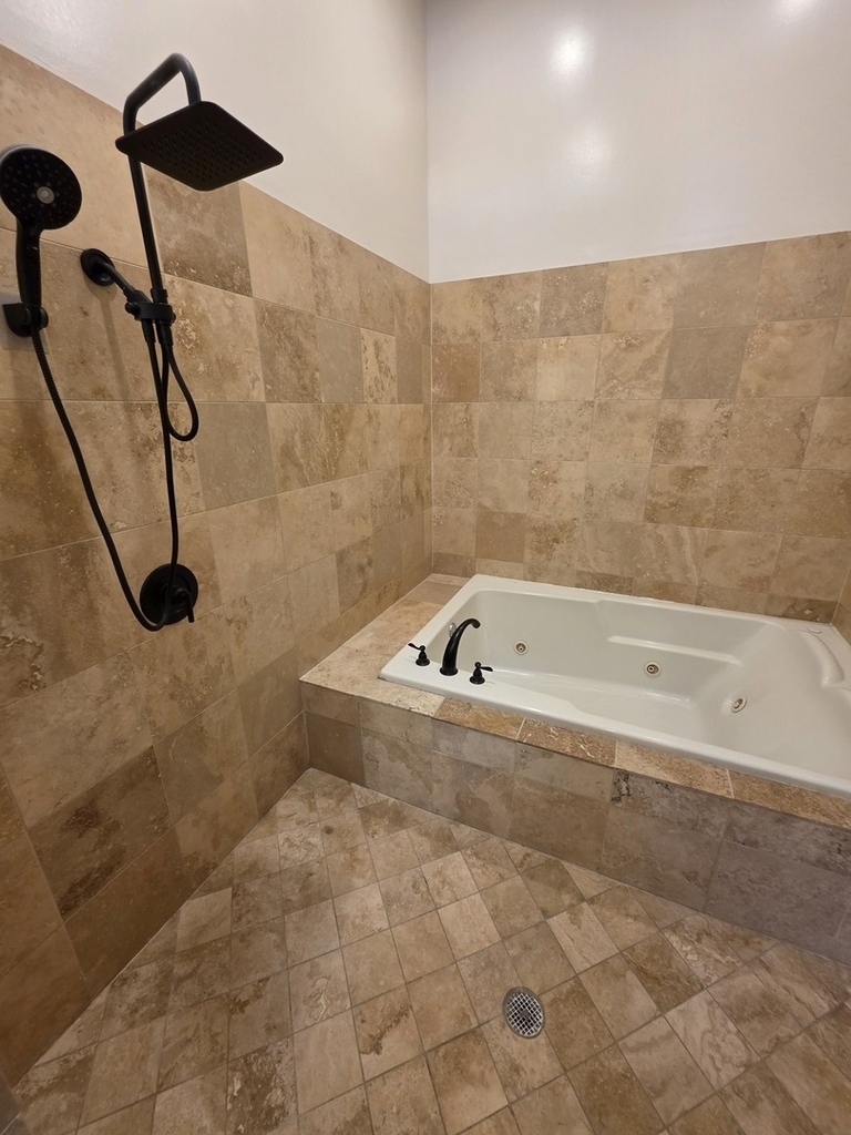 1547 N Milwaukee Avenue - Photo 15