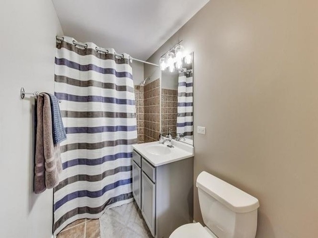 400 W Ontario Street - Photo 15