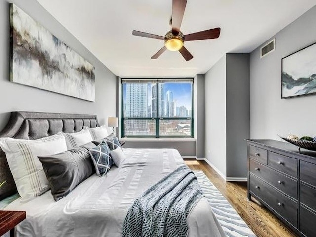 400 W Ontario Street - Photo 9