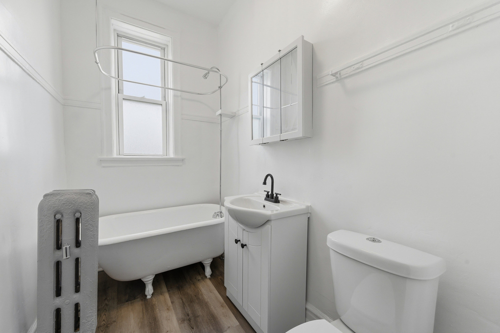 7000 S Paxton Avenue - Photo 5