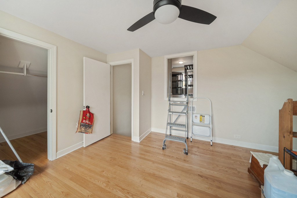 5320 Suffield Court - Photo 16