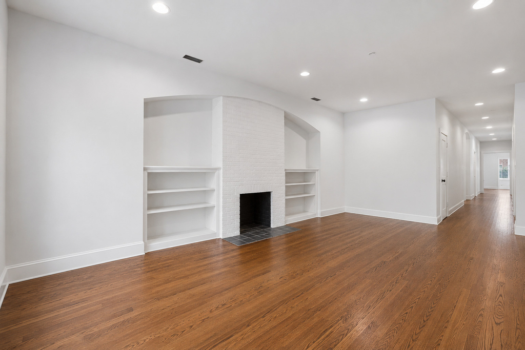 6914 N Sheridan Road - Photo 7